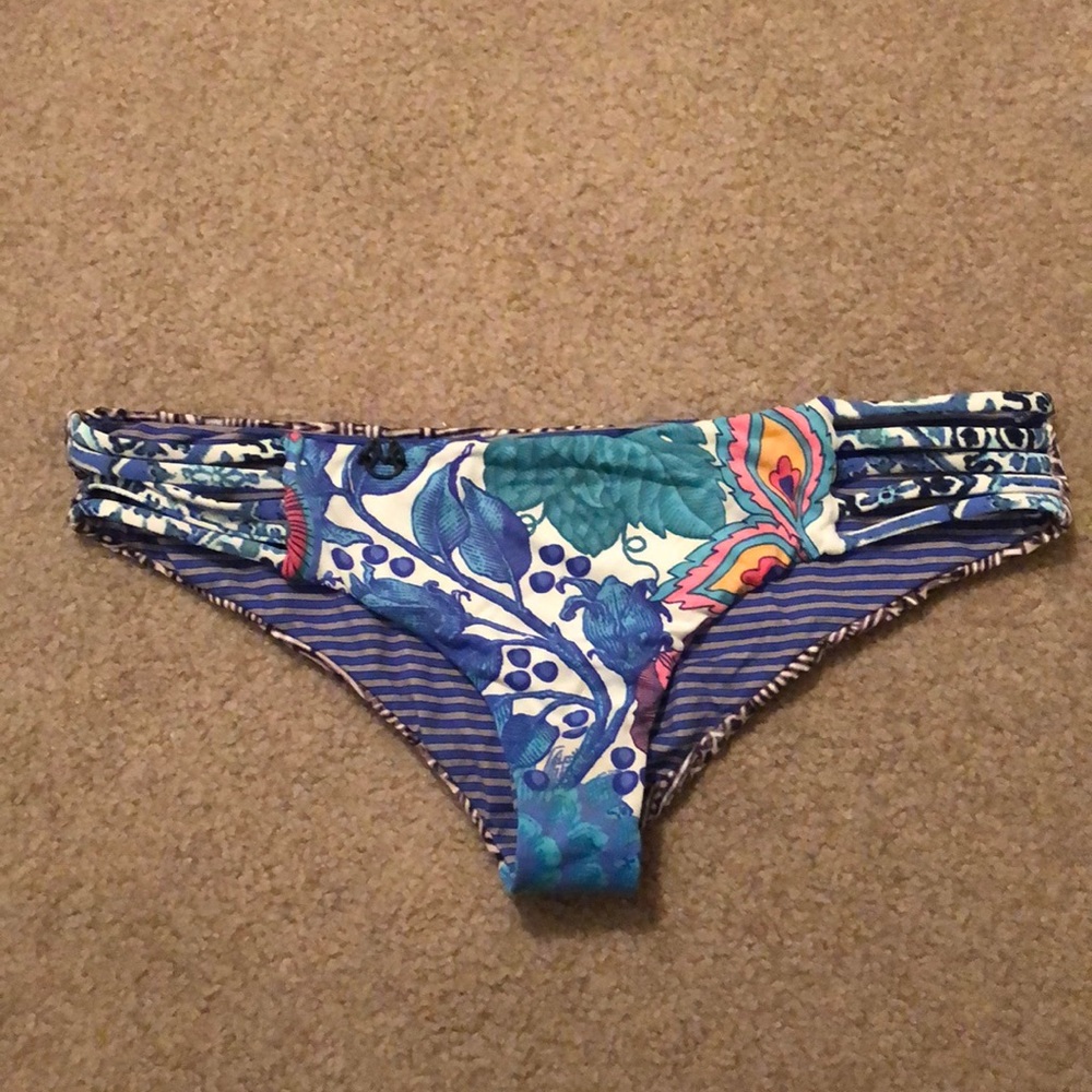 Maaji reversible bikini bottom